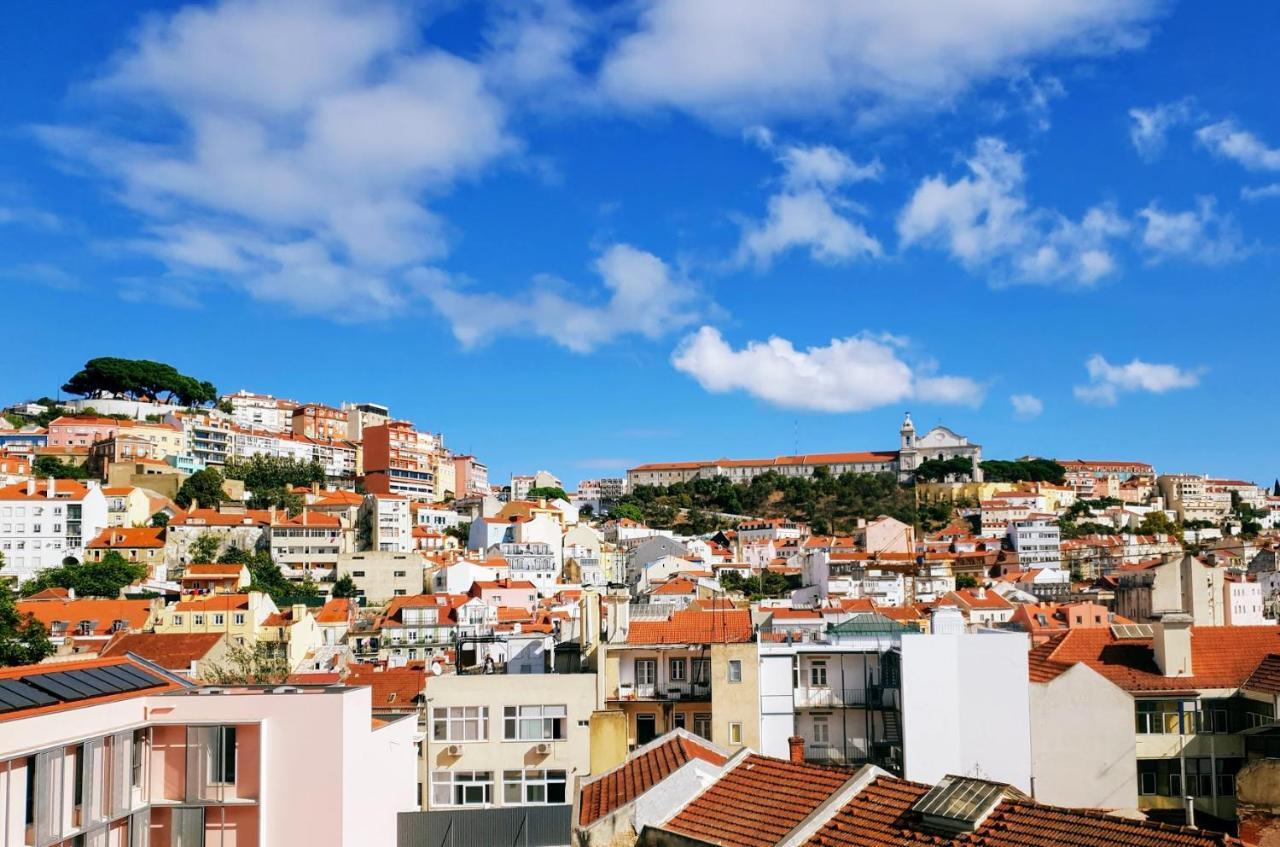 Amazing Downtown Apt With Small Balcony With View Over The Castle Lisboa Exterior foto