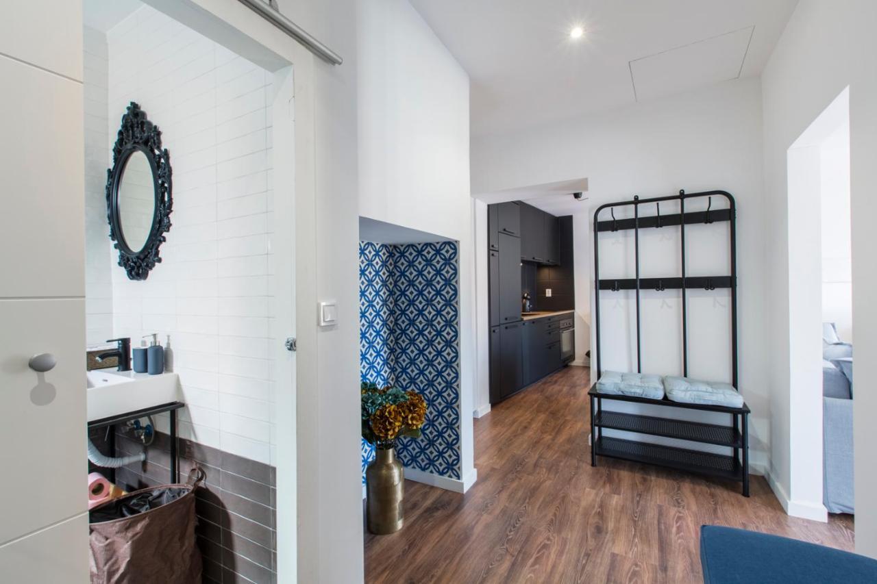 Amazing Downtown Apt With Small Balcony With View Over The Castle Lisboa Exterior foto